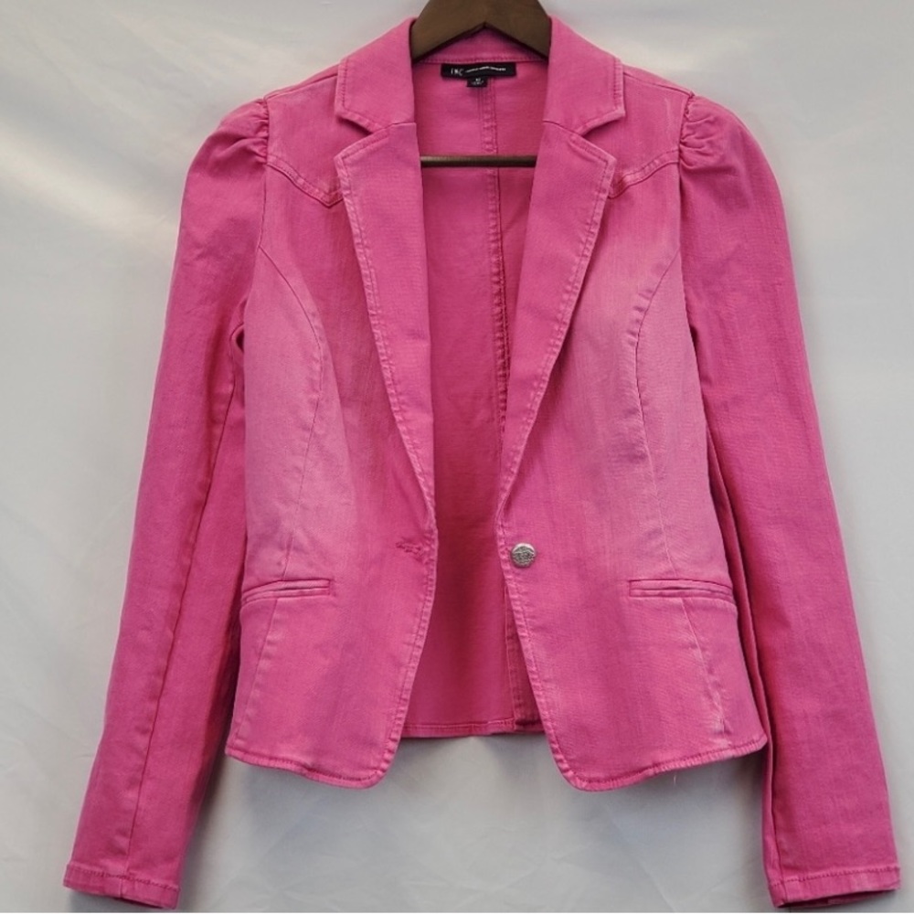 Gorgeous NWT INC barbie pink blazer